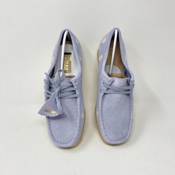 Clarks Wallabee Embroidered Slip-On Shoes Size 10 Cloud Grey Embroidery Suede - Picture 11 of 12